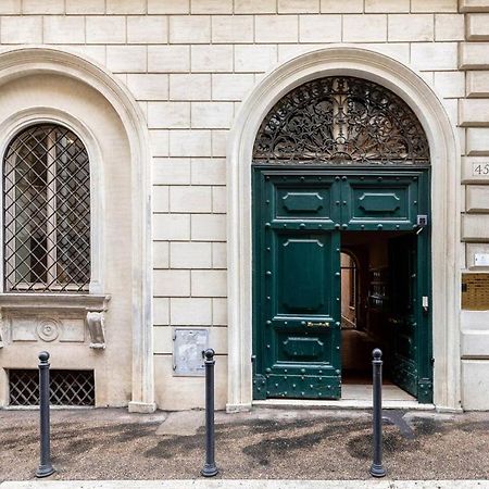 Apartmán Vittoria Charme Řím Exteriér fotografie